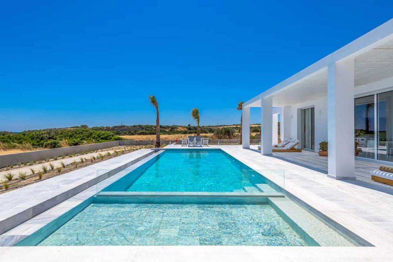Seashore Beachfront Villa Lakhania Dış mekan fotoğraf