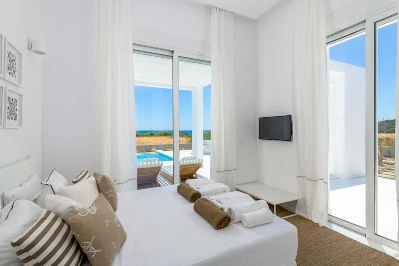 Seashore Beachfront Villa Lakhania Dış mekan fotoğraf