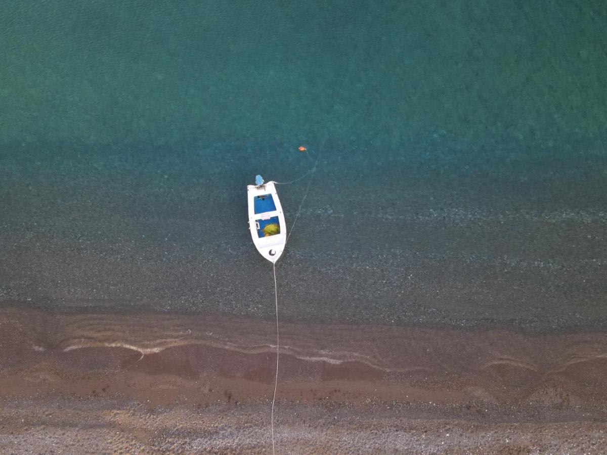 Seashore Beachfront Villa Lakhania Dış mekan fotoğraf